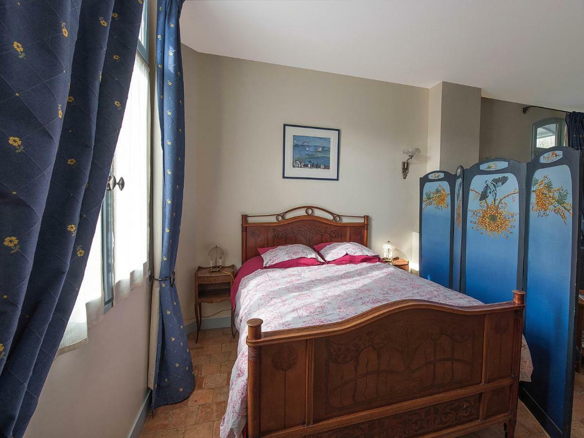 La porte bleue Trouville-sur-Mer Eksteriør billede